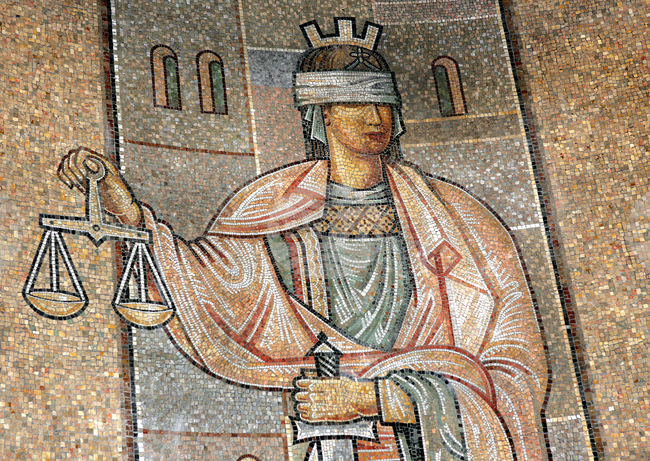 Aпелативният съд в Пловдив потвърди мярката "задържане под стража" на българка, издирвана от гръцките власти за изтърпяване на 11 г. затвор