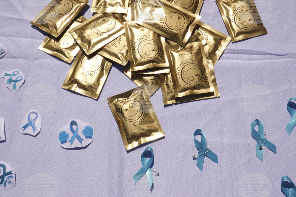 Китай премахва данъчното облекчение за контрацептиви на фона на спада в раждаемостта