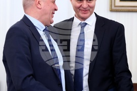 Парламент - Комисия по външна политика 