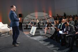 Конференция  -  строителство и инвестиции