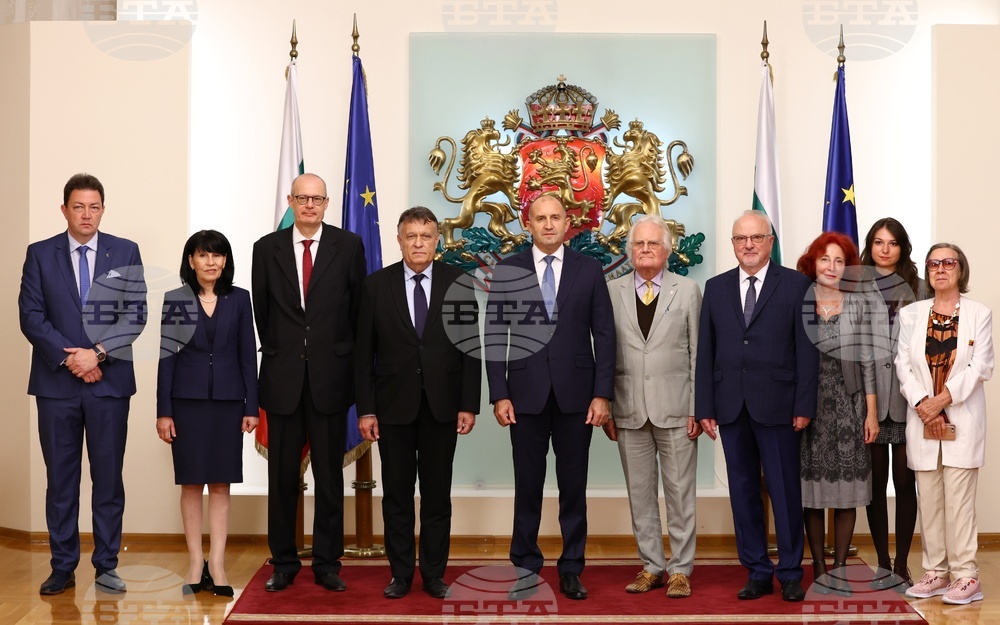 Румен Радев - Георги Николов - Петер Шрайнер - награждаване