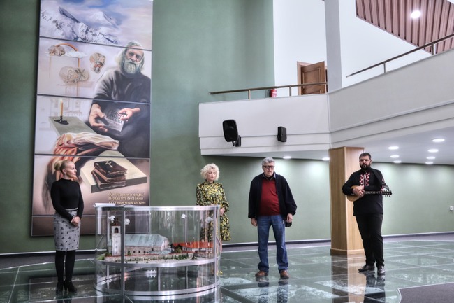 Община Банско: Бяха представени книгите ,,Разкръстици“ и ,,Летопис“