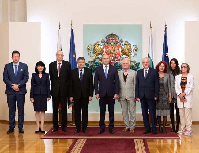 Президентът Румен Радев: Българската нация продължава да черпи вдъхновение от делото на цар Самуил и от самоотвержения труд на учените, които изследват богатата ни история