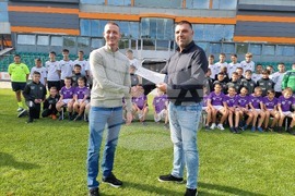 Ловеч - Антон Недялков - футбол - дарение