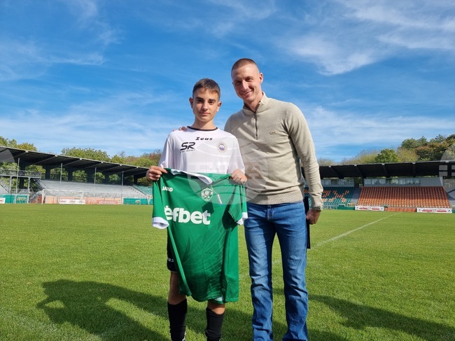 Ловеч - Антон Недялков - футбол - дарение