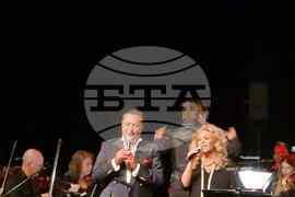 Събитието се състоя на Голяма сцена в Драматично - куклен театър "Константин Величков".