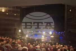 Проекта „Да обичаш Гершуин“ включва творби на Джордж Гершуин.