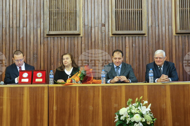 Проф. Иван Митев - годишнина - СБАЛ по детски болести „Проф. Иван Митев“