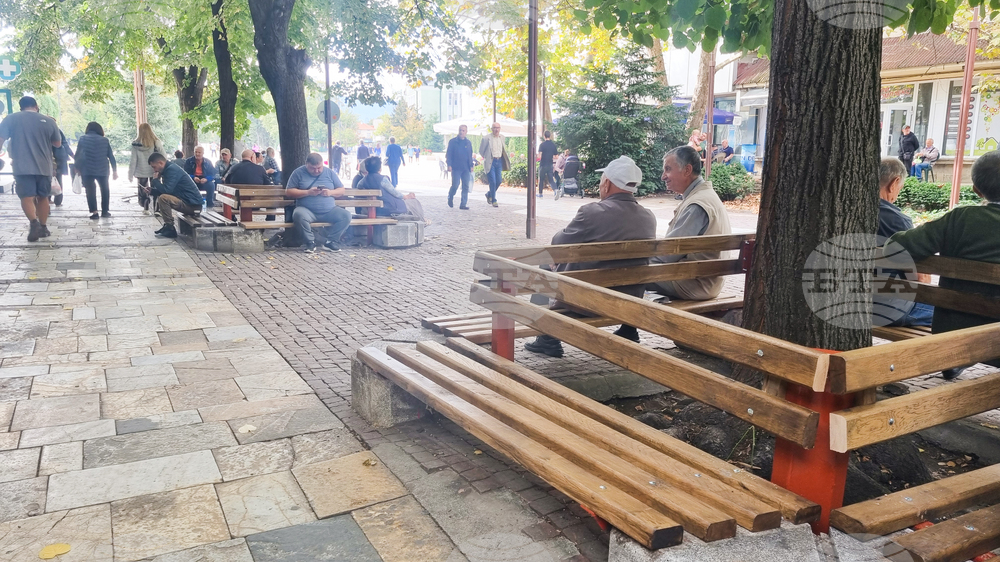 Търговище - ремонт на пейки - център