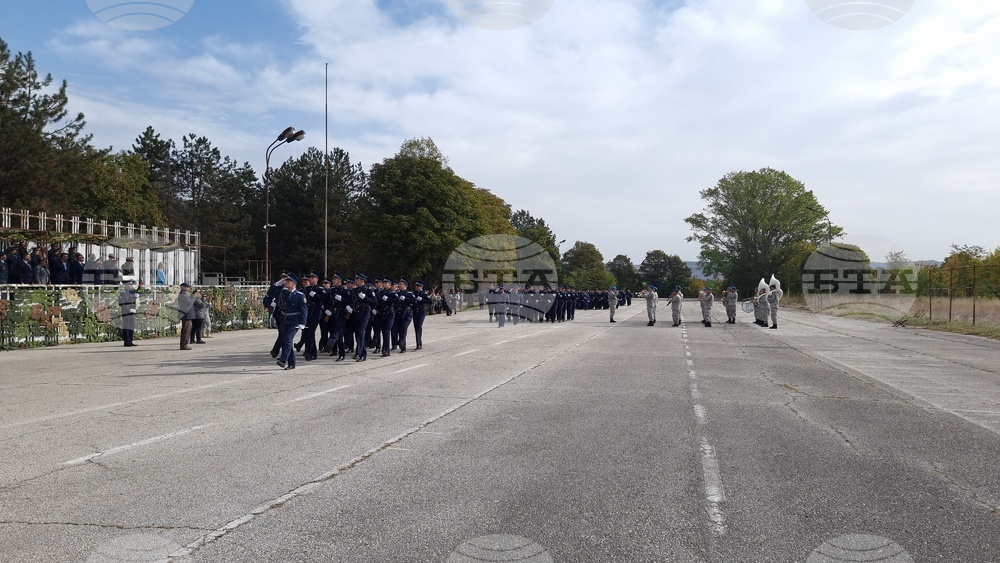 Долна Митрополия - курсанти - военна клетва