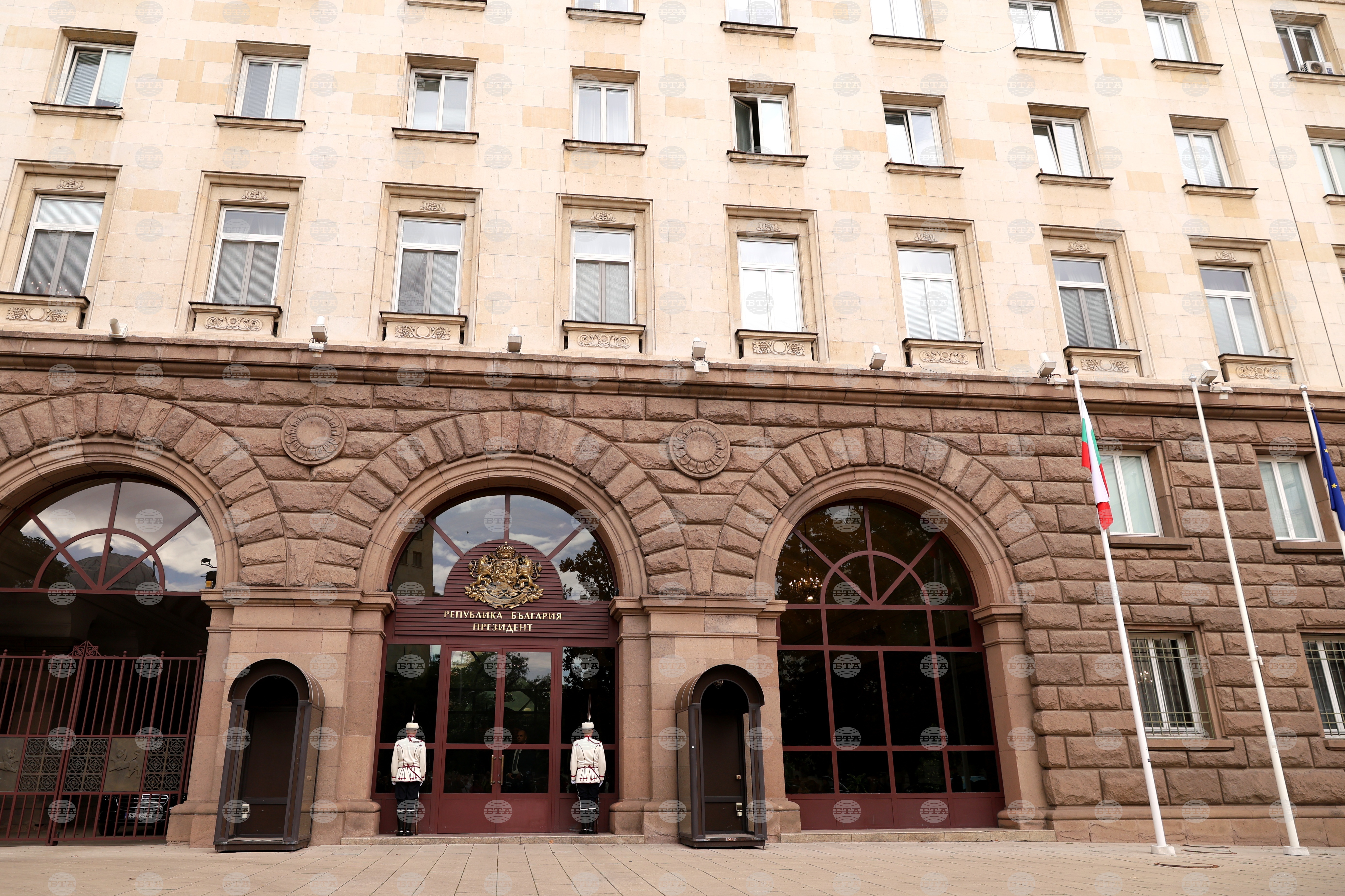 Президентът Румен Радев ще се срещне с представители на парламентарната група на „Величие“