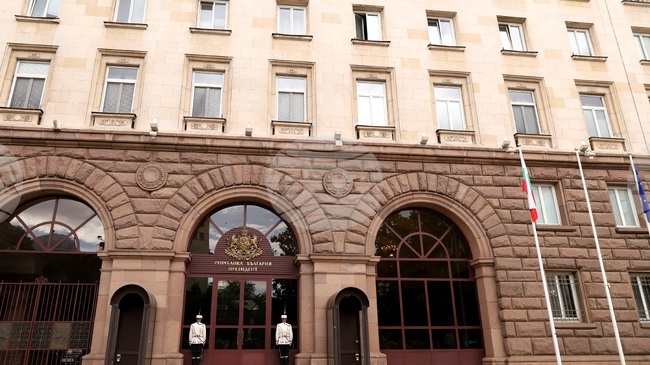 Президентът Румен Радев ще се срещне с представители на парламентарната група на „Величие“ 