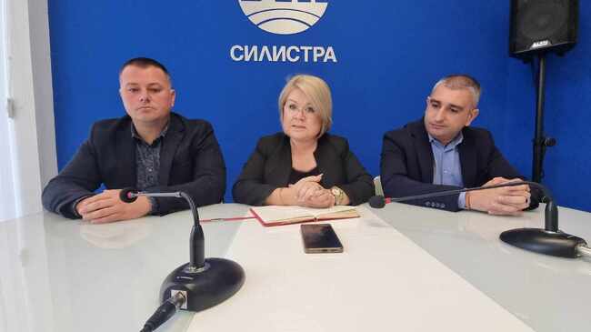 От кметския екип на Община Дулово посочиха, че са обект на политически заплахи