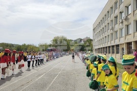 Русе - физкултурен салон - първа копка