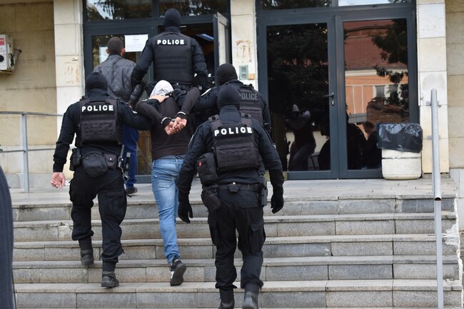 МВР: Продължават полицейските операции за противодействие на конвенционалната престъпност и превенция на престъпленията, свързани с политическите права на гражданите