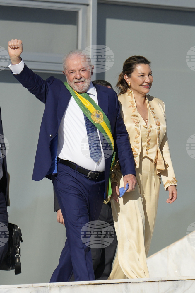 Бразилската първа дама подкрепя местната мода