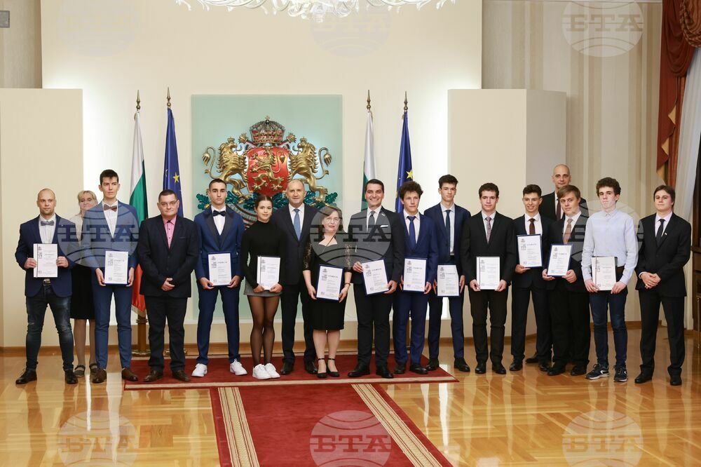 President Radev Confers 2024 John Atanasoff Awards for Excellence in Technology and Innovation