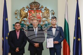 Президент - Награда „Джон Атанасов“ - лауреати