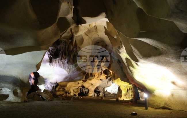 Пещера Орлова Чука - Спелеоложко движение - годишнина