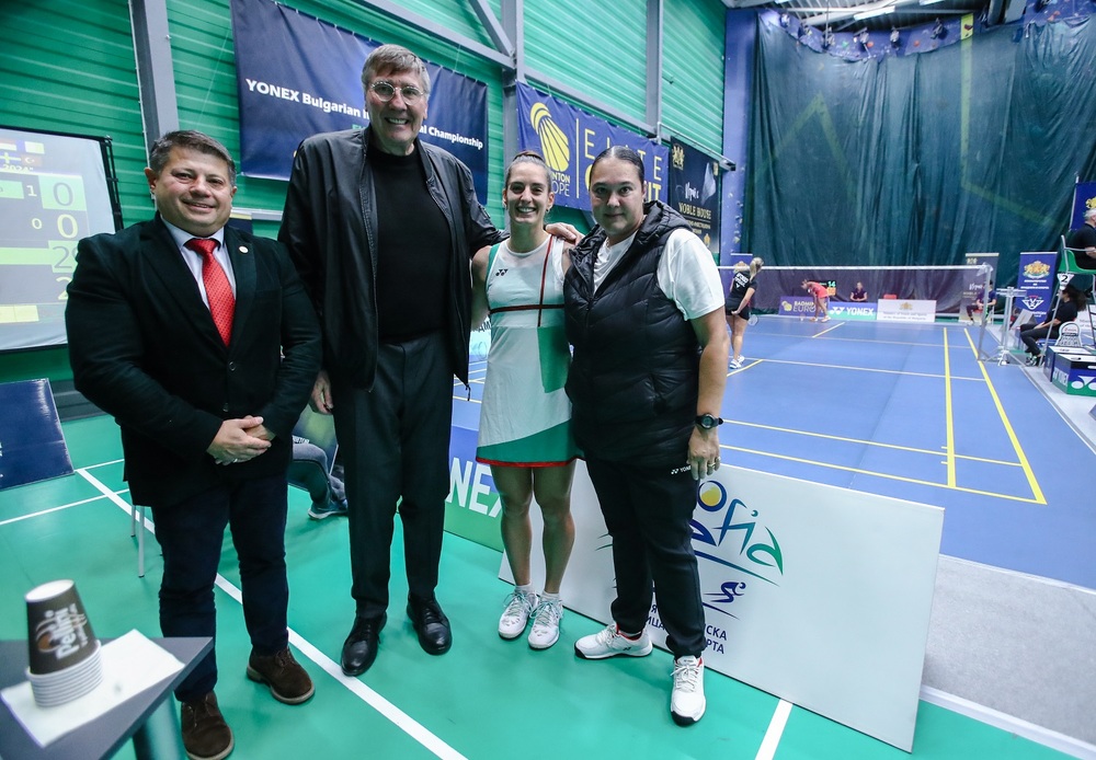 Министър Глушков подкрепи Стефани Стоева на Световната купа по бадминтон в София