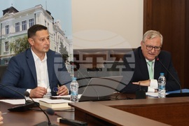 Варна - „Епохата на автократите“ от Гидиън Рахман - представяне