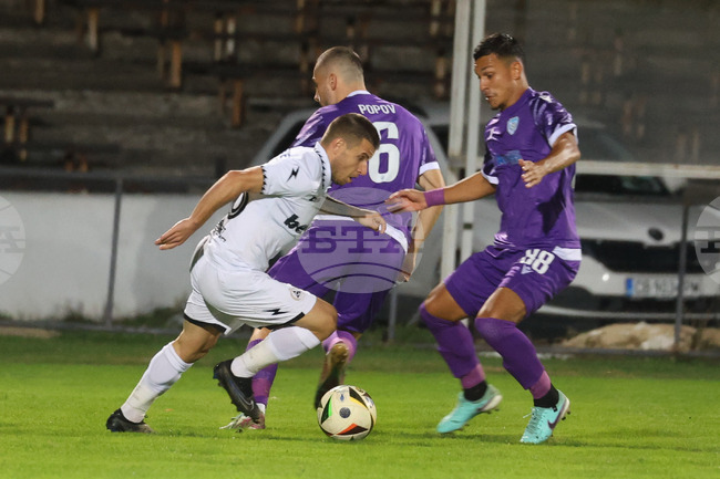 Иван Минчев се завръща в състава на Славия за домакинството срещу Септември