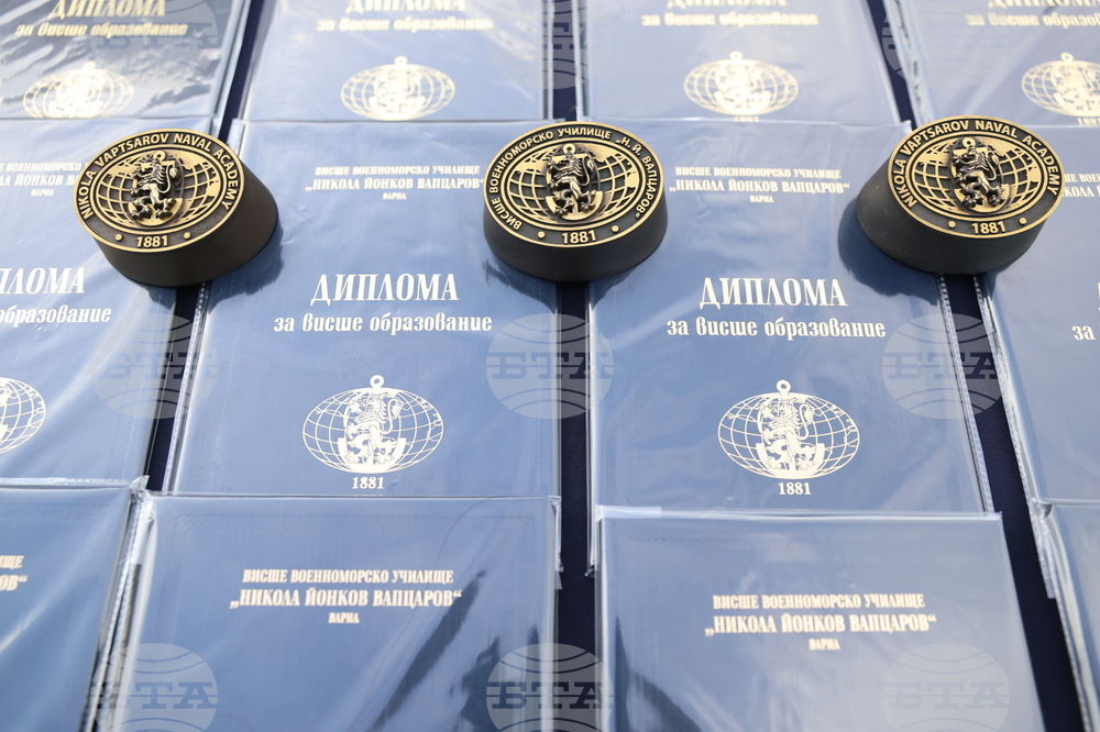 ВМА - присвояване на първо офицерско звание - церемония