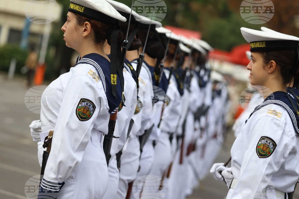 ВМА - присвояване на първо офицерско звание - церемония