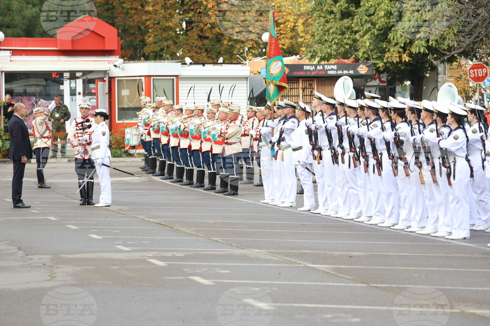 ВМА - присвояване на първо офицерско звание - церемония