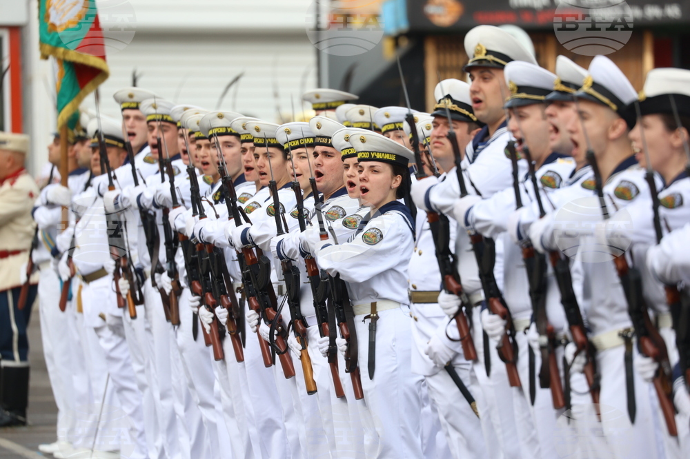 ВМА - присвояване на първо офицерско звание - церемония