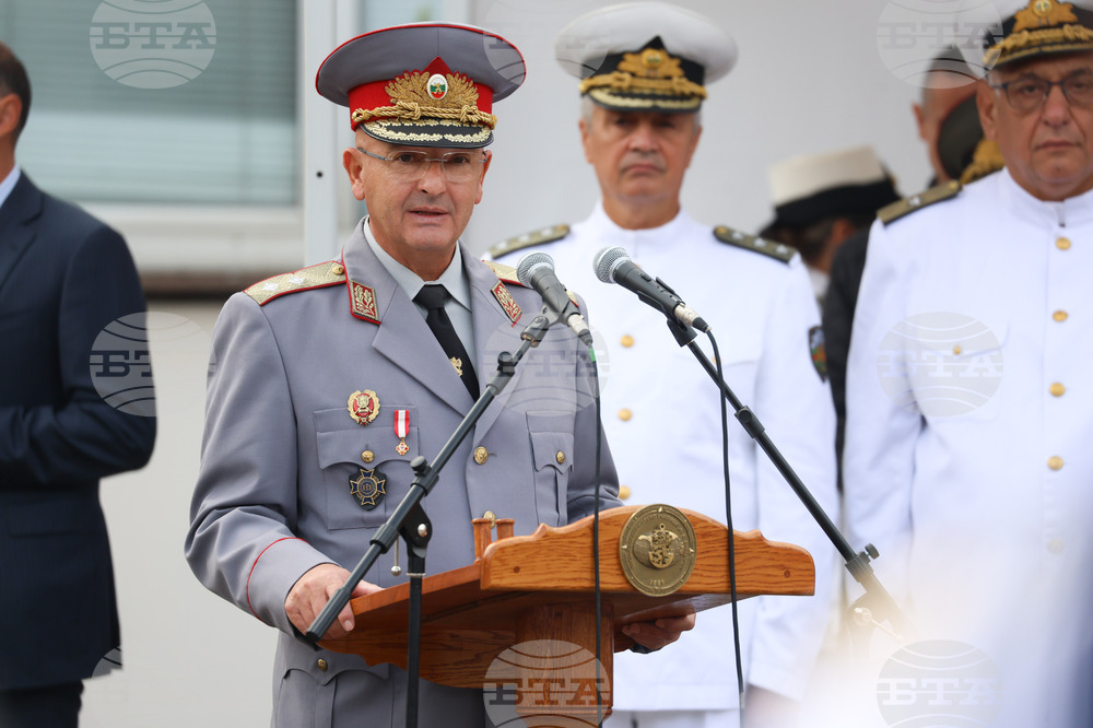 ВМА - присвояване на първо офицерско звание - церемония
