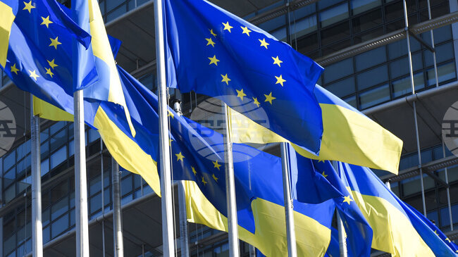 EU Leaders: "Ukraine's People Must Be Free to Decide their Future"
