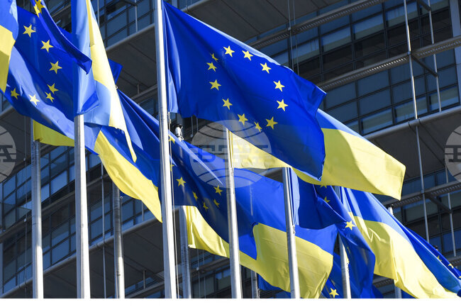 EU Leaders: "Ukraine's People Must Be Free to Decide their Future"