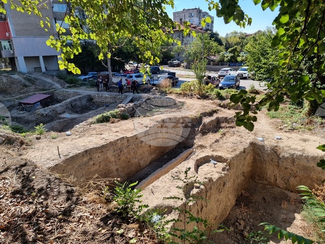 Лом - археологически разкопки