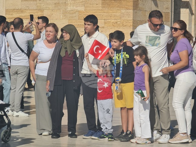 Турция - Анкара - Анъткабир - фондация „Льосев“