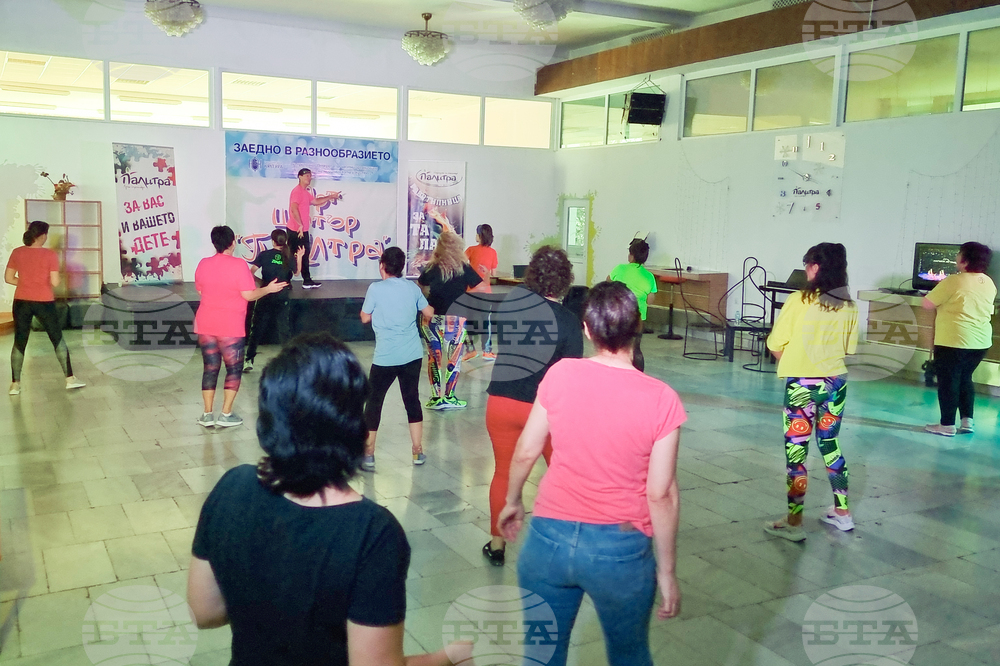 Добрич - клас по Zumba - благотворителност
