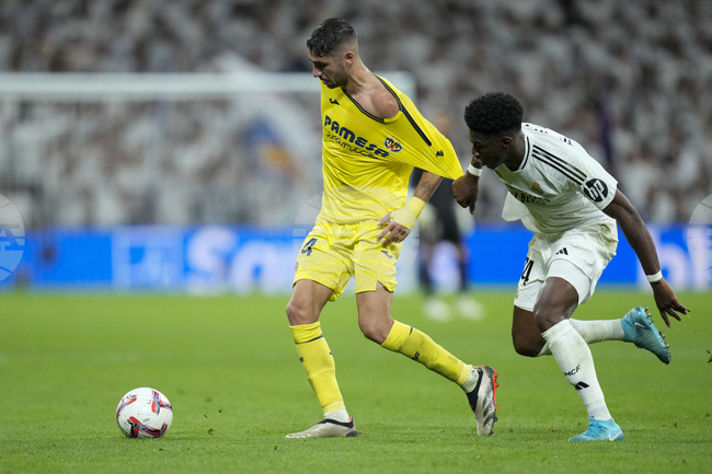 Виляреал спечели домакинството си срещу Алавес в испанската Ла Лига