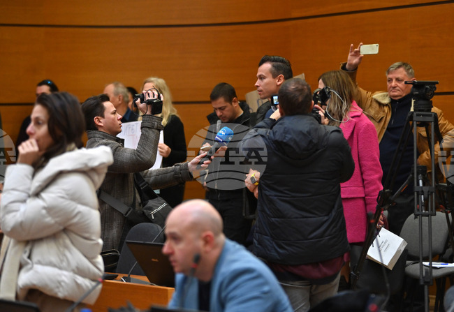 Пловдив - Общински съвет - извънредна сесия