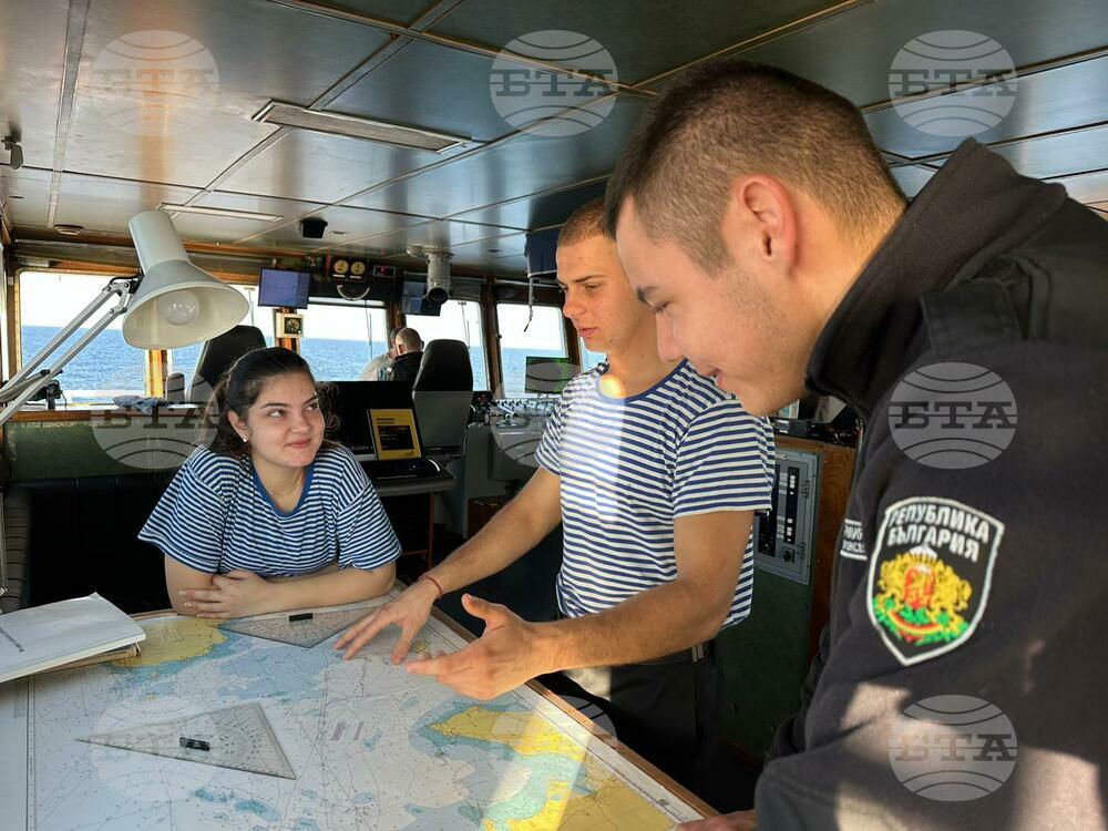 Средиземно море - Кораб „Св. св. Кирил и Методий“ - Антарктида - ден 8