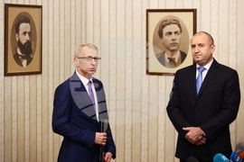 Румен Радев - Продължаваме промяната - мандат - връчване