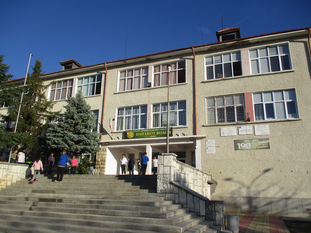 Община Шумен: Пресконфренция по проект за енергийна ефективност на две училища