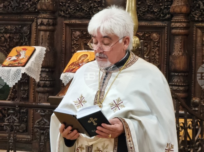 Ямбол - църква „Св. Георги Победоносец“ - неделна служба