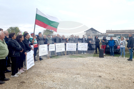 Село Бреница - протест - безводие