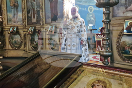 Разград - църква „Св. Николай Мирликийски Чудотворец“ - неделна служба