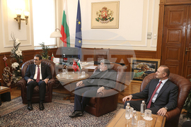 Вежди Рашидов - Фатих Дьонмез - среща