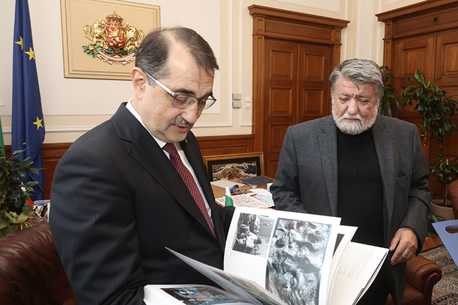 Вежди Рашидов - Фатих Дьонмез - среща