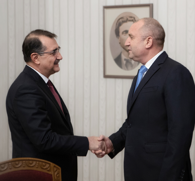 Президентът Радев: Енергийното сътрудничество между България и Турция е от ключово значение за диверсификацията на източниците за Европа