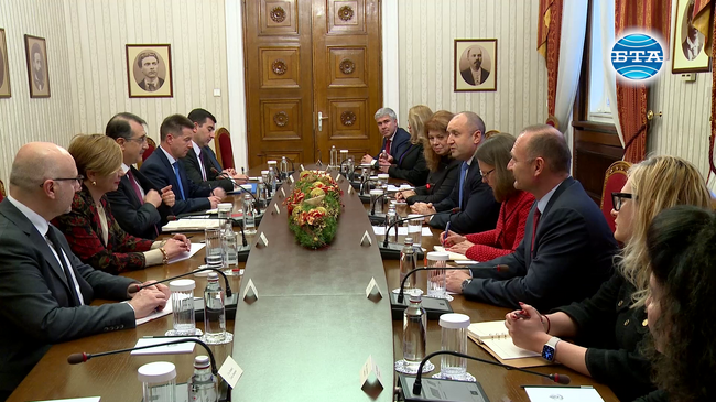 Това споразумение е историческо за нашите страни и отваря нови, немислими до момента, перспективи за сътрудничество