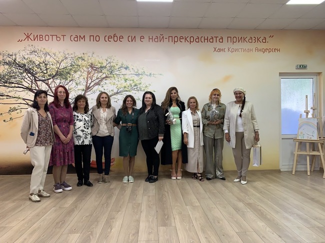 Община Сливен: Състоя се официалното откриване на проект „Обичам моето училище“