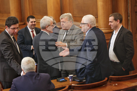 Парламент - заседание